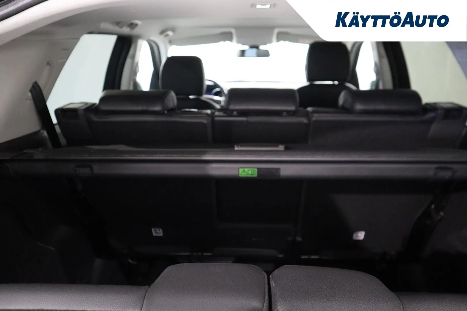 Land Rover Discovery Sport SME-703 carousel image