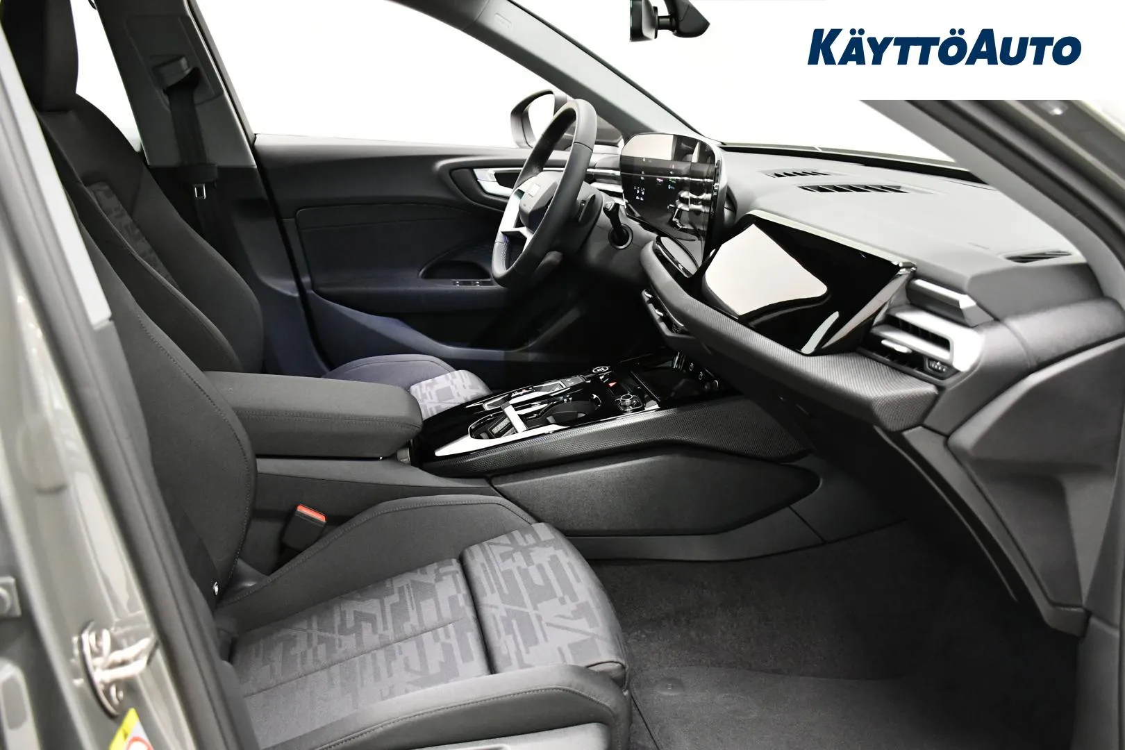 Audi A5 JOG-210 carousel image
