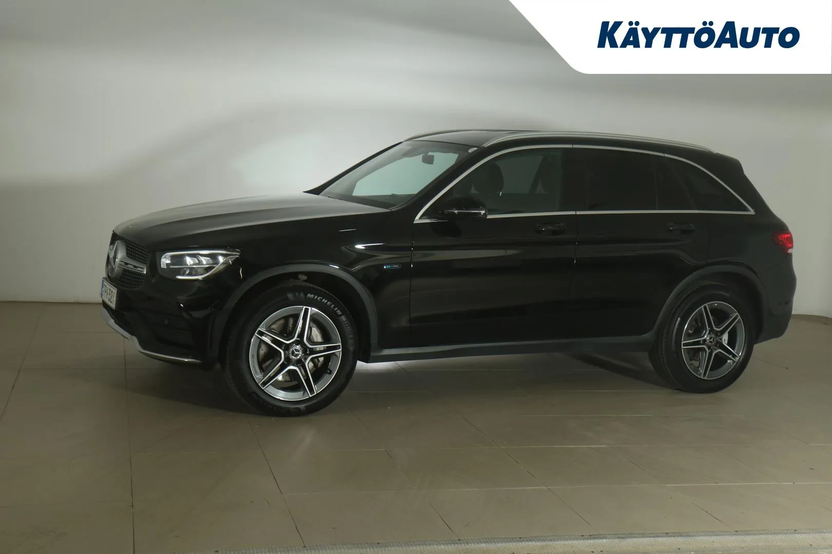 MERCEDES-BENZ GLC FPV-321 carousel image