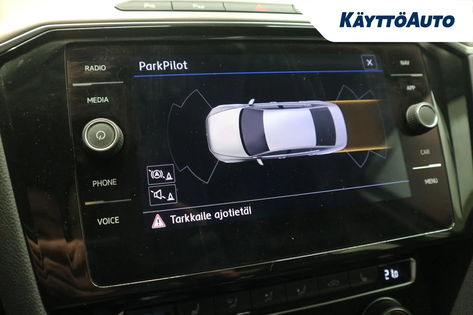 VOLKSWAGEN Passat ERB-991 carousel image