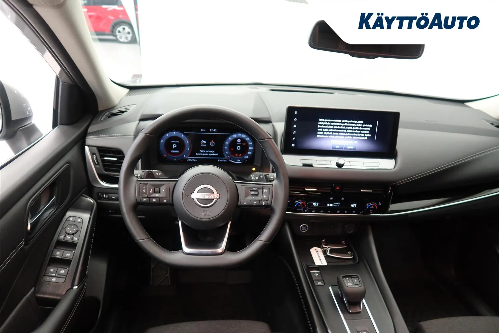 Nissan Qashqai GPV-830 carousel image