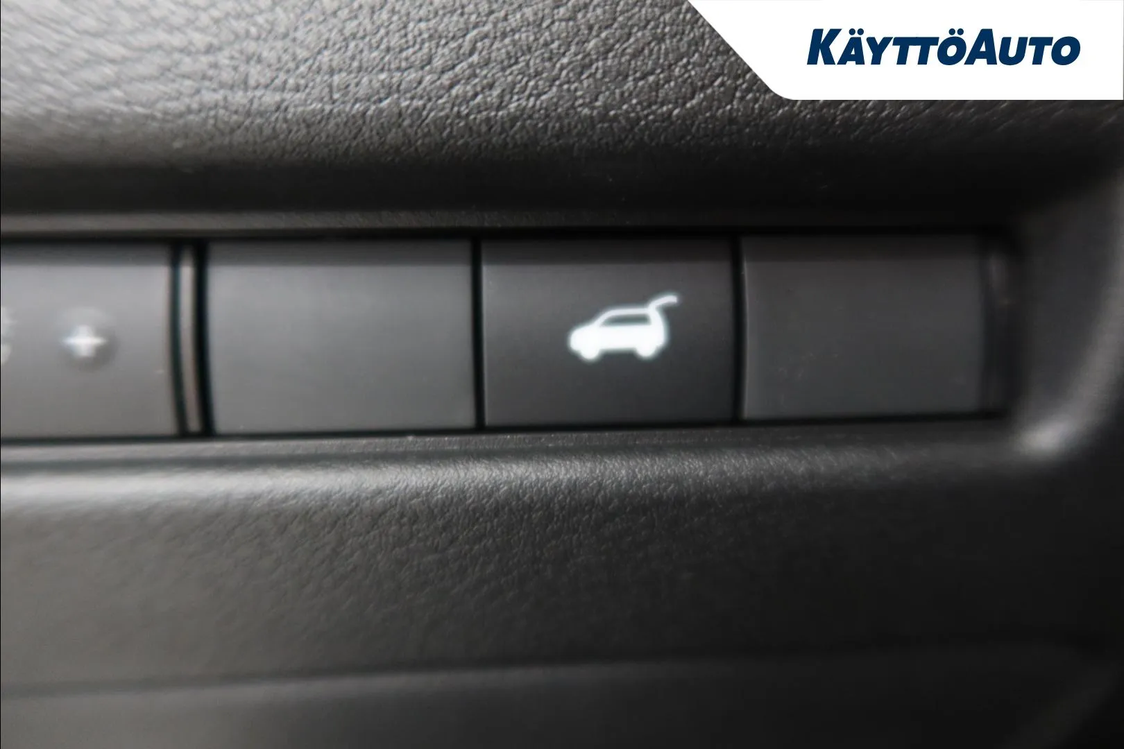 Nissan X-Trail XTJ-570 carousel image