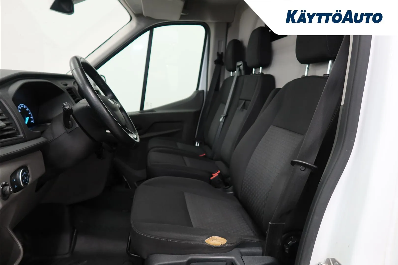 Ford Transit JLY-255 carousel image