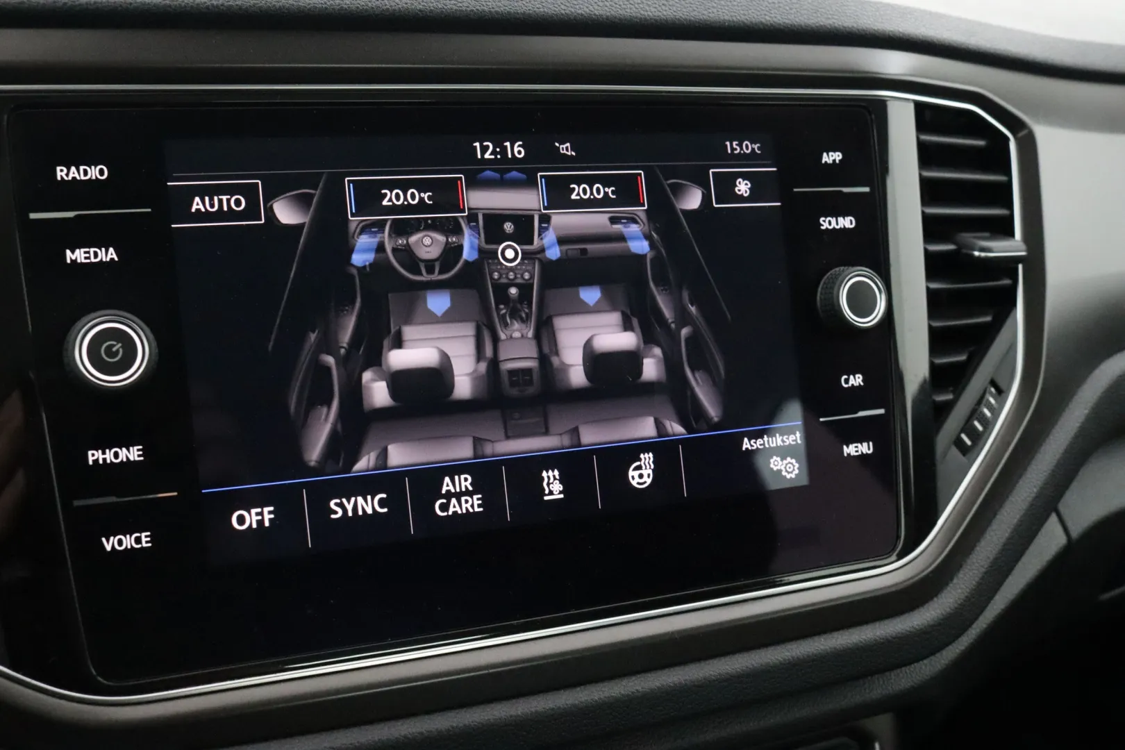 VOLKSWAGEN T-Roc NLU-537 carousel image