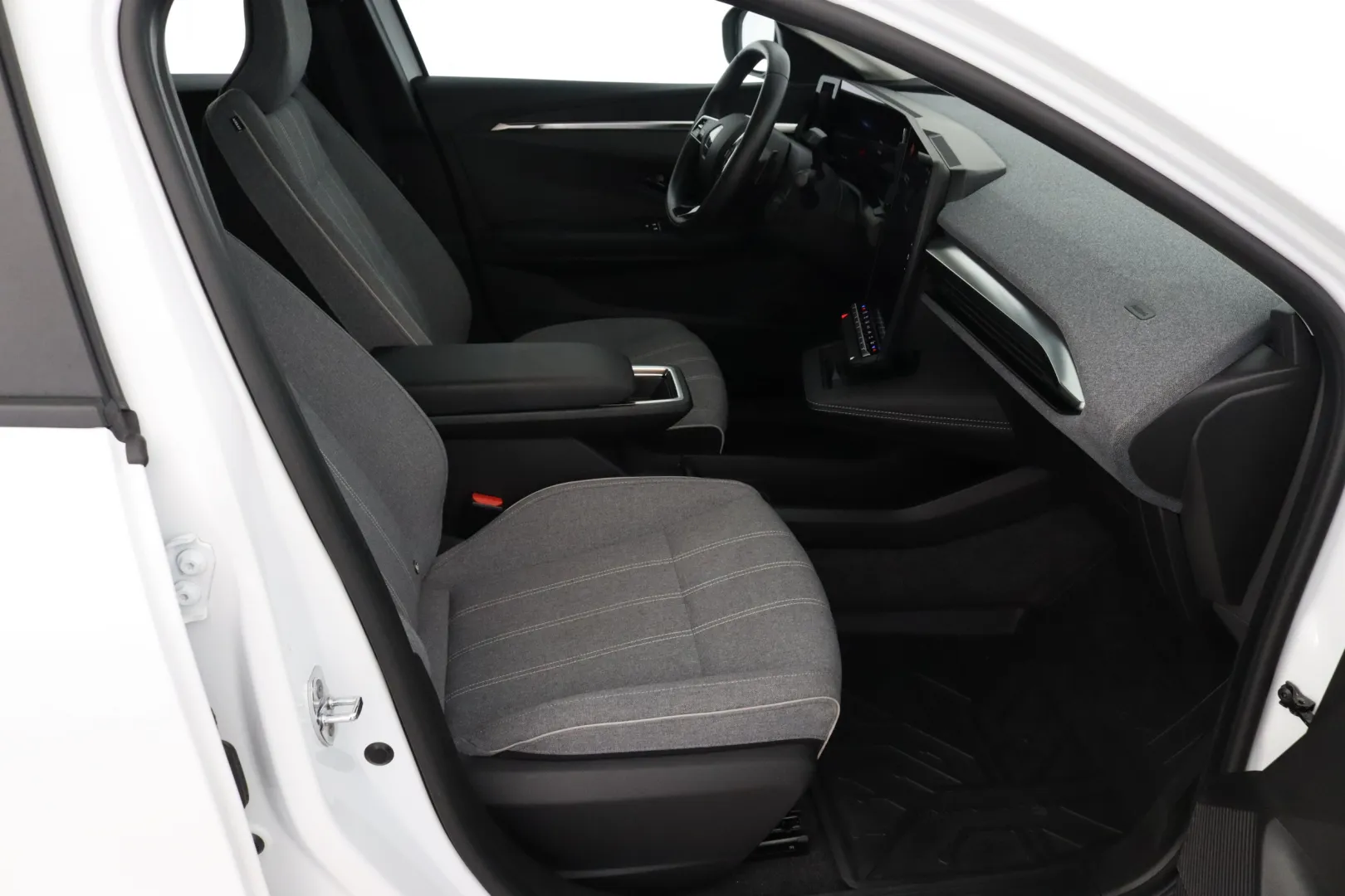RENAULT Megane JMO-201 carousel image