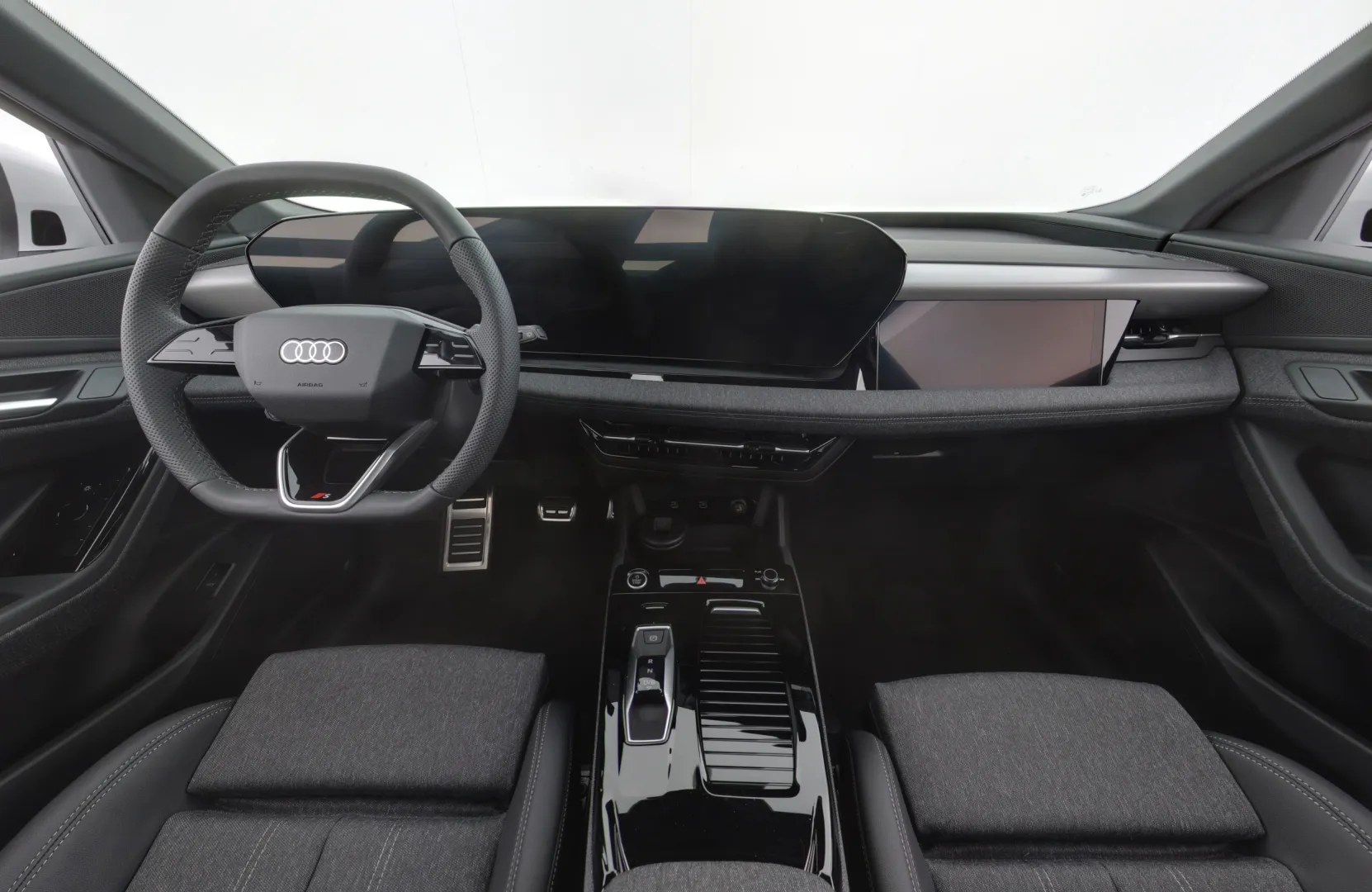 Audi Q6 e-tron JOC-423 carousel image