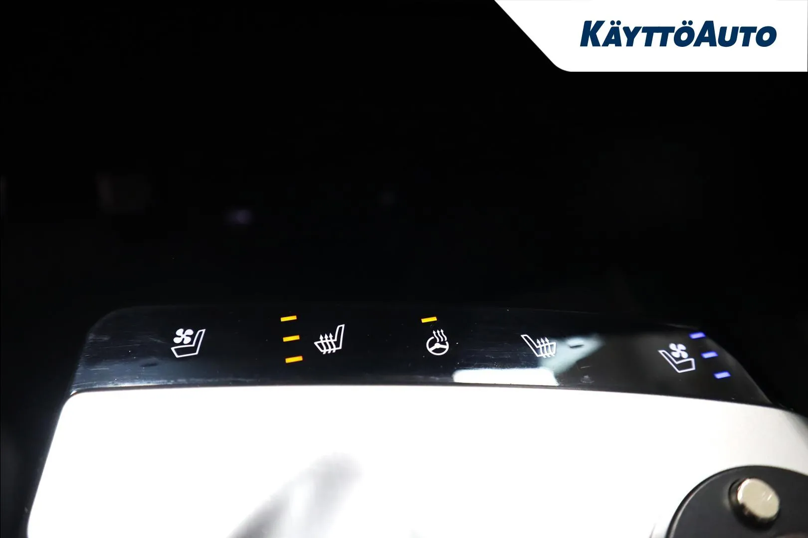 KIA EV6 IPK-630 carousel image