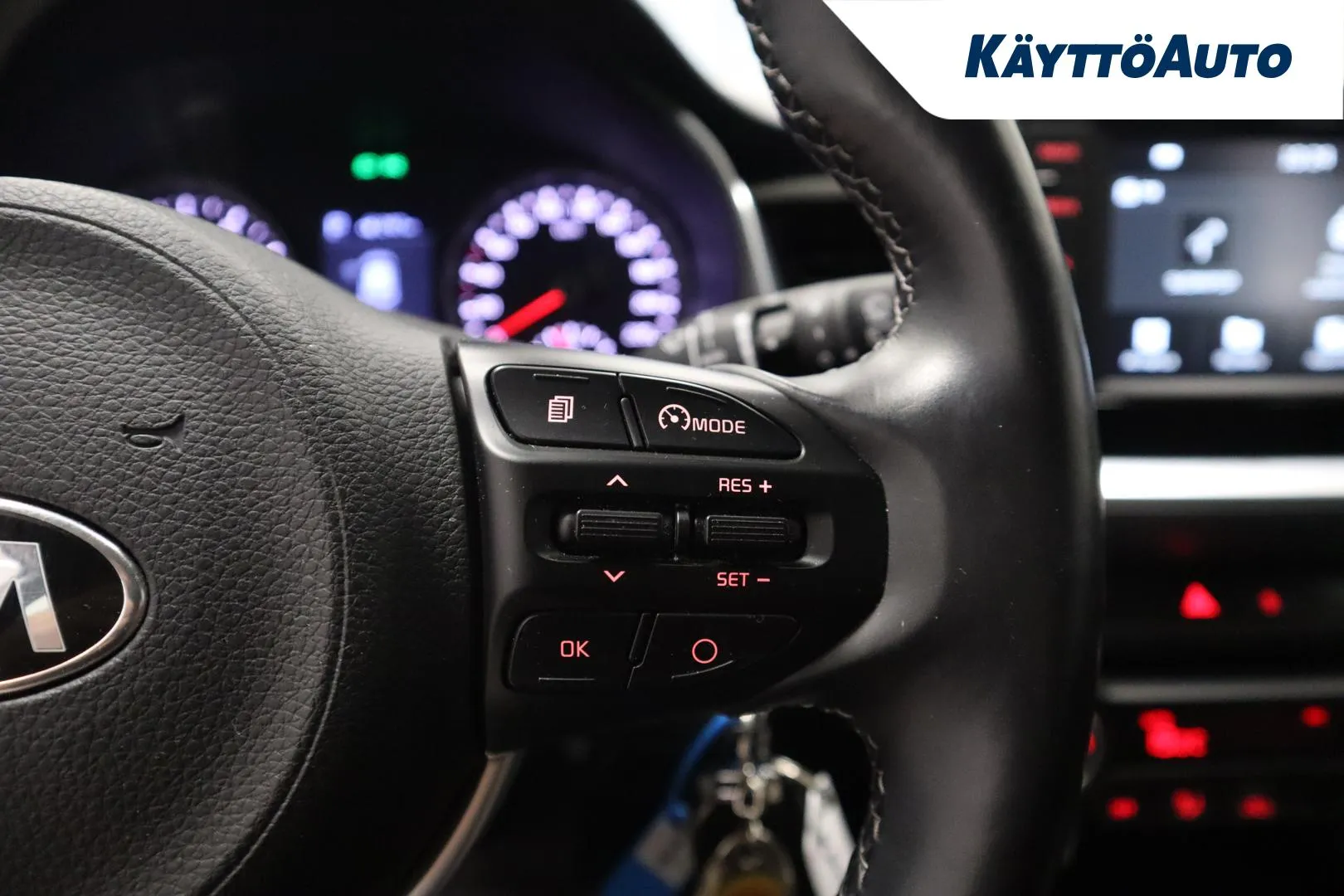 KIA Stonic ZNK-106 carousel image