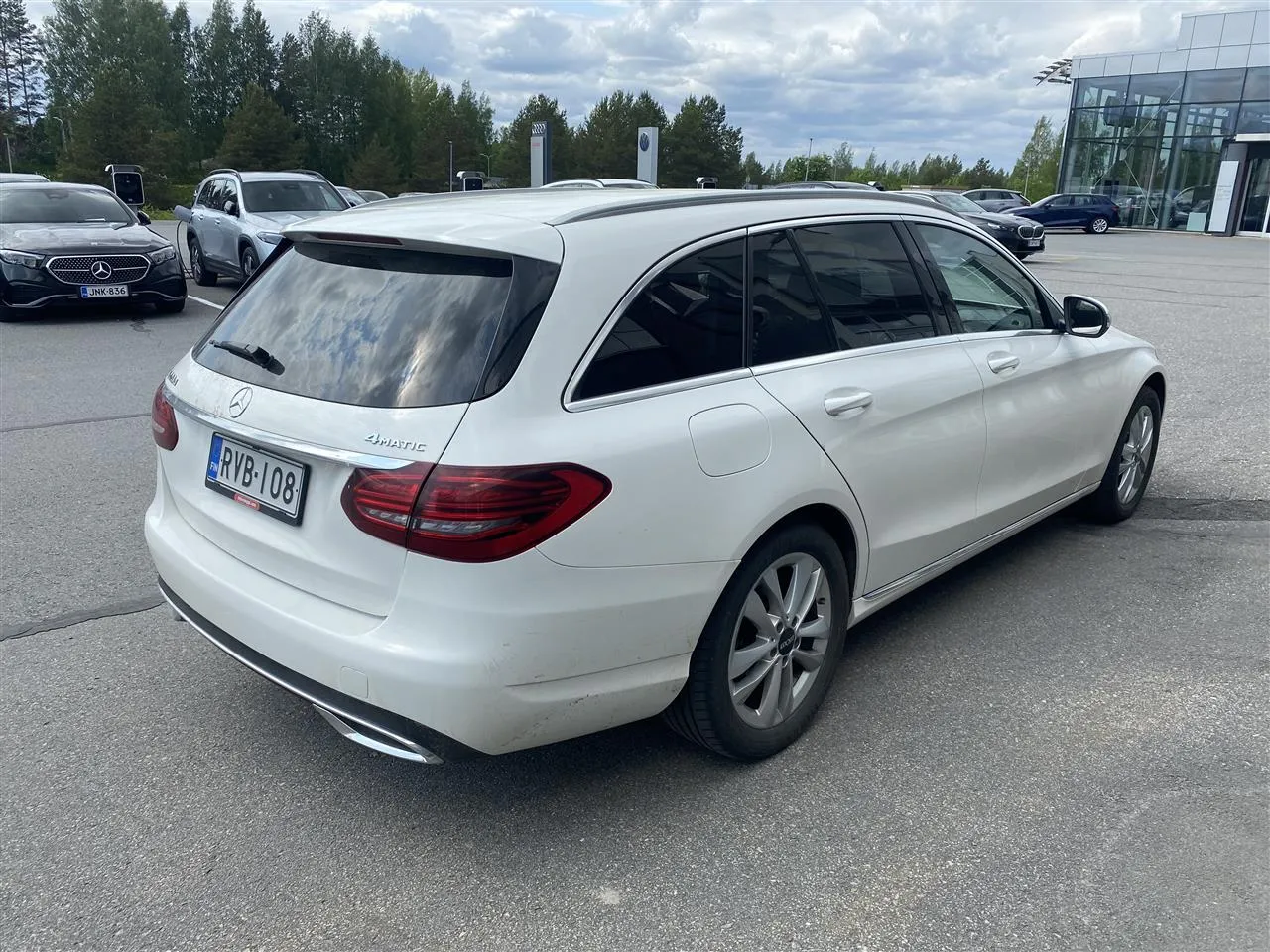 MERCEDES-BENZ C RVB-108 carousel image