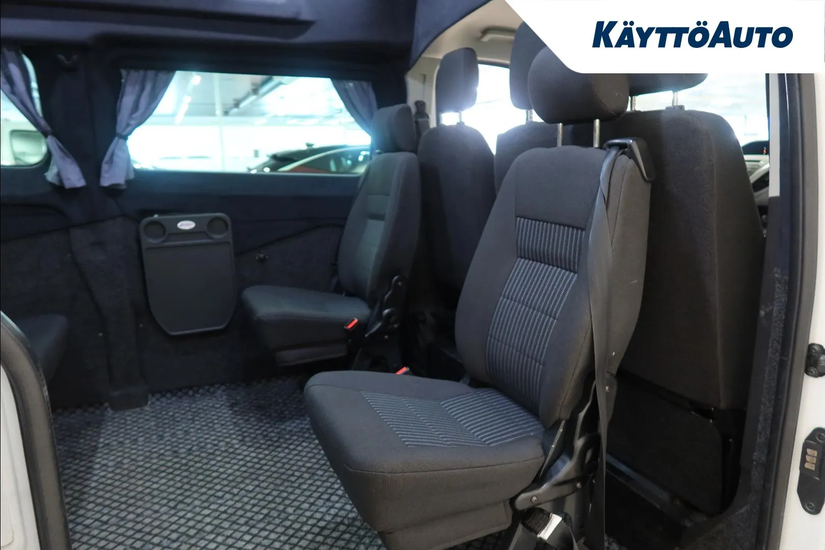 FORD Transit Custom ZKT-944 carousel image