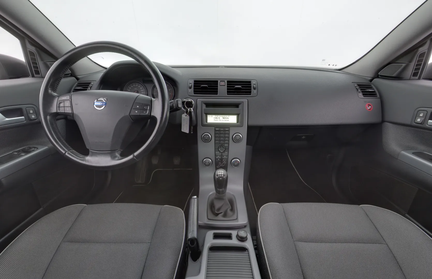 Volvo C30 HTI-871 carousel image