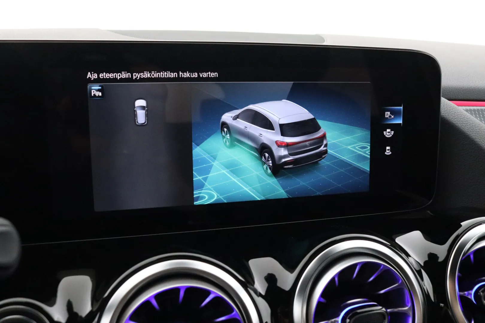MERCEDES-BENZ EQA OZZ-580 carousel image