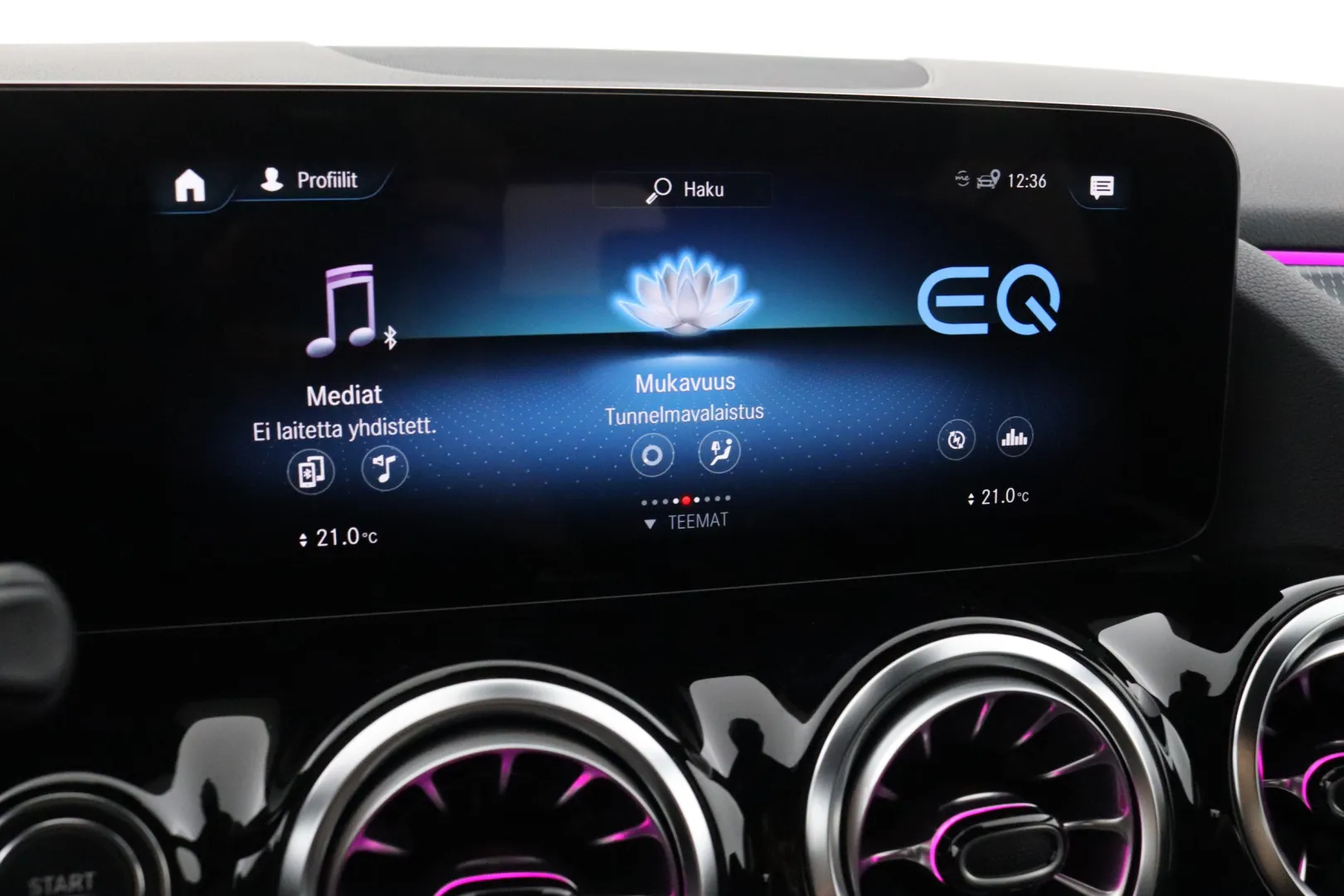 MERCEDES-BENZ EQA OZZ-580 carousel image