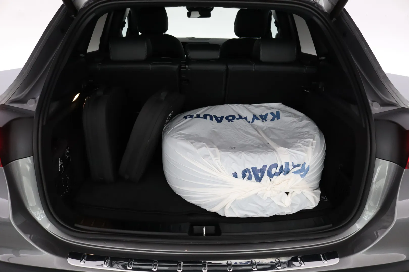 MERCEDES-BENZ EQA OZZ-580 carousel image