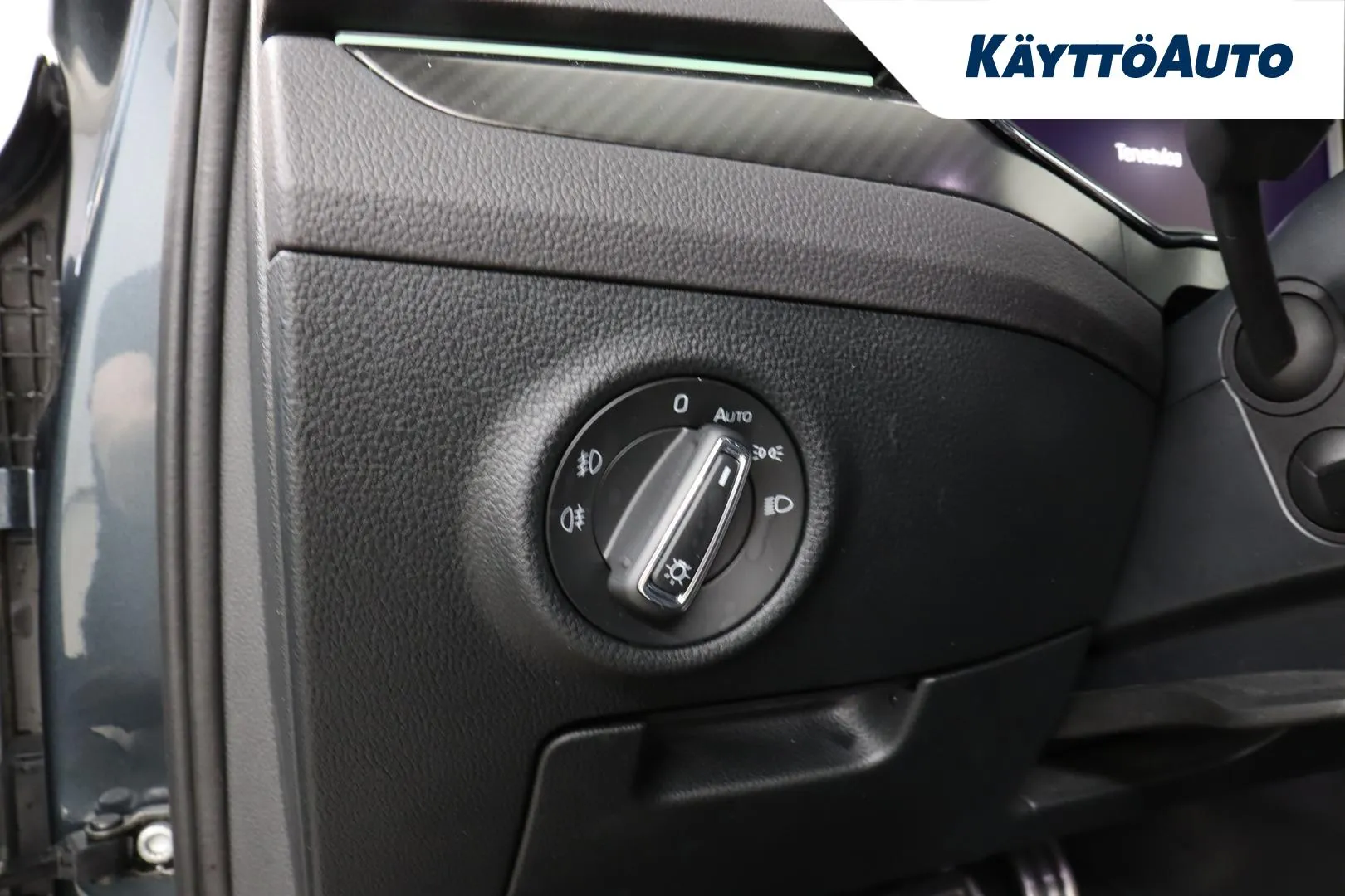 Skoda Superb FPV-780 carousel image