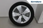 Skoda Superb FPV-780 carousel thumbs