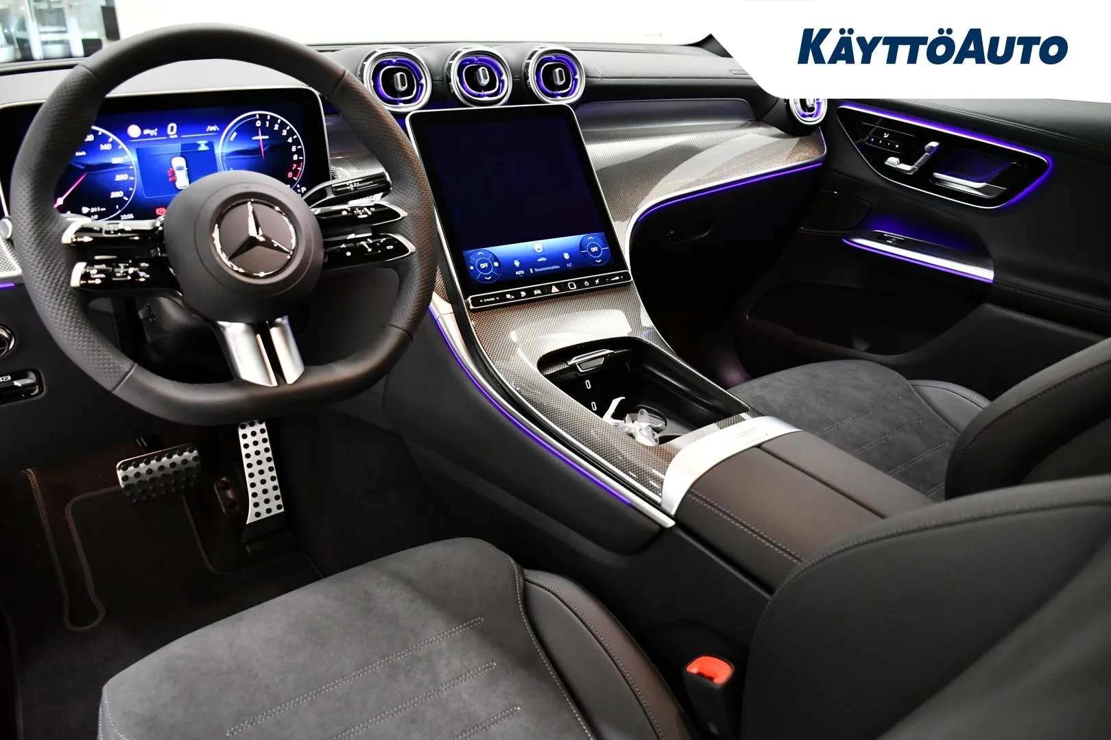MERCEDES-BENZ GLC 300 ZPP-683 carousel image