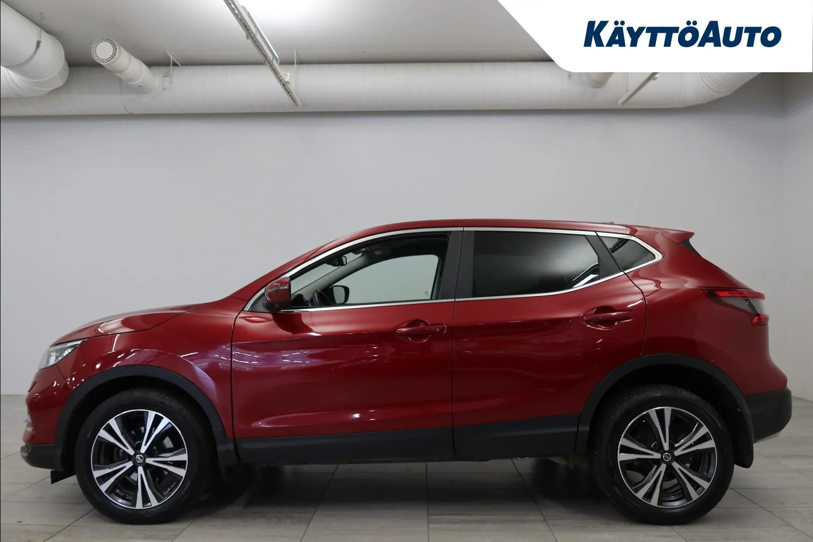 Nissan Qashqai SZZ-481 carousel image