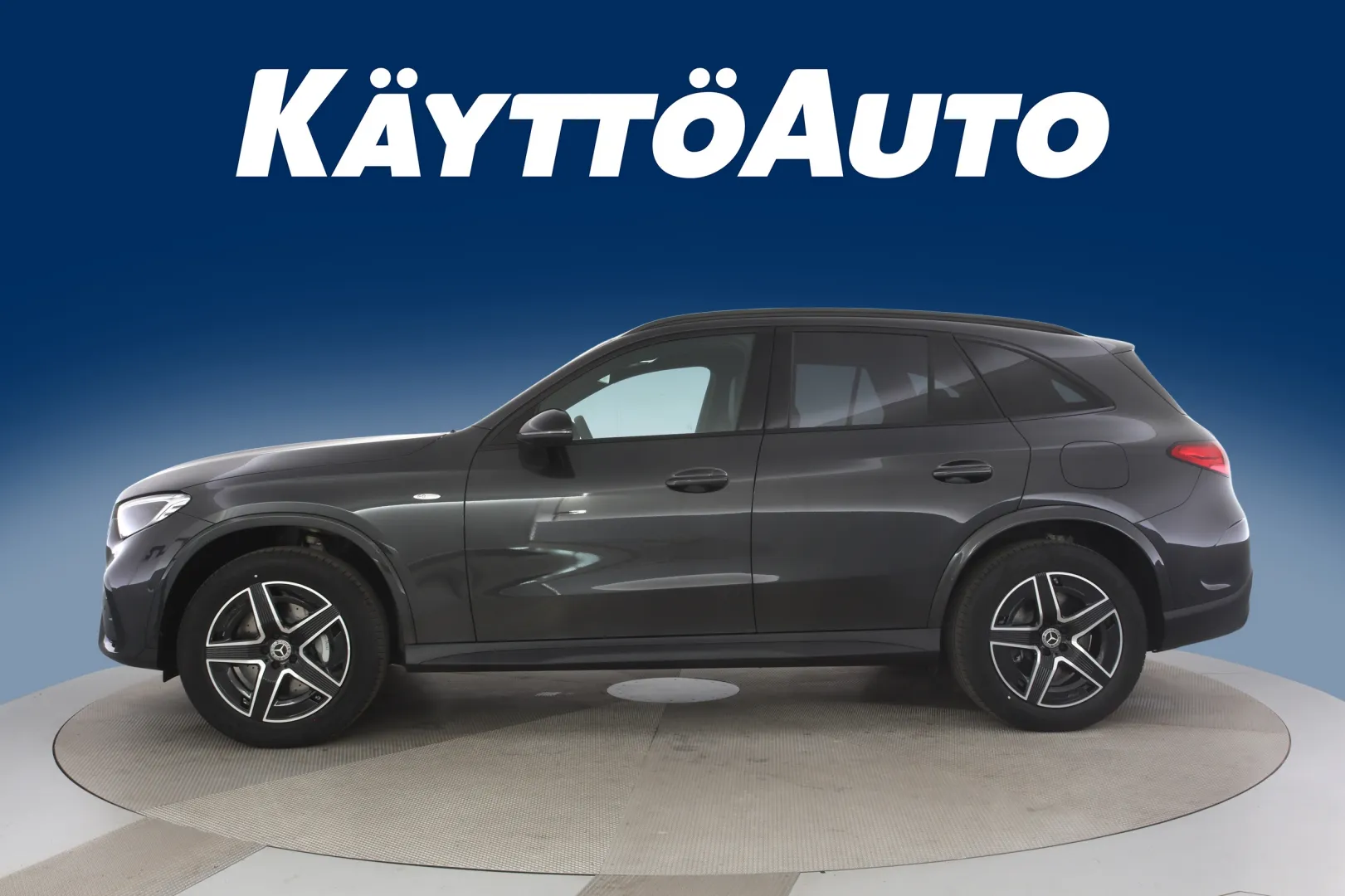 Mercedes-Benz GLC ZPP-682 carousel image