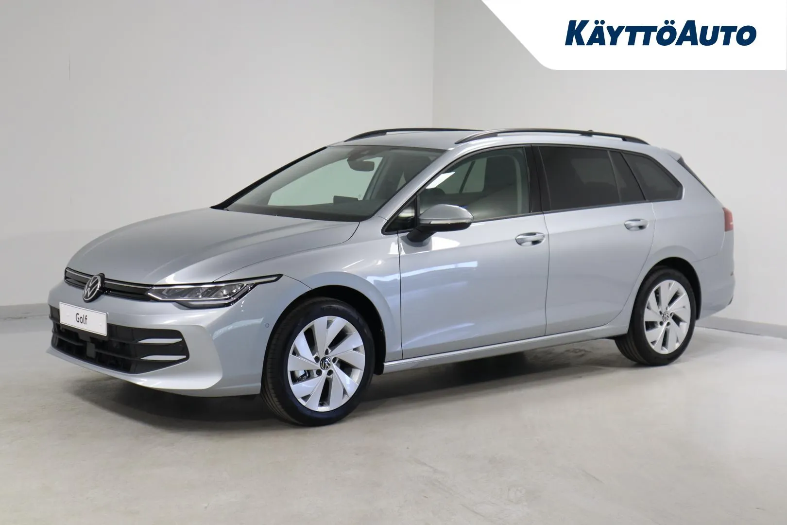 Volkswagen Golf ZPP-809 carousel image