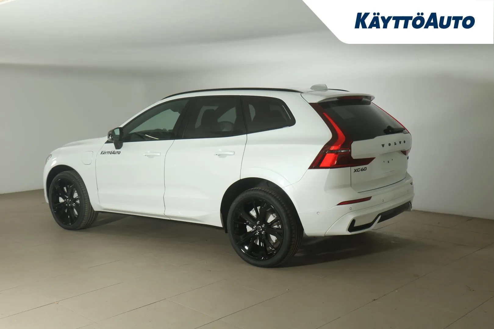 Volvo XC60 ZPM-617 carousel image