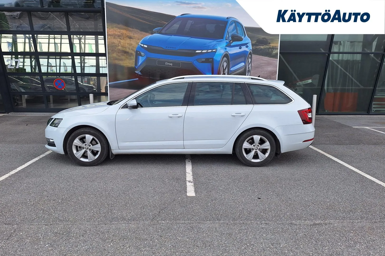 SKODA Octavia ESH-319 carousel image