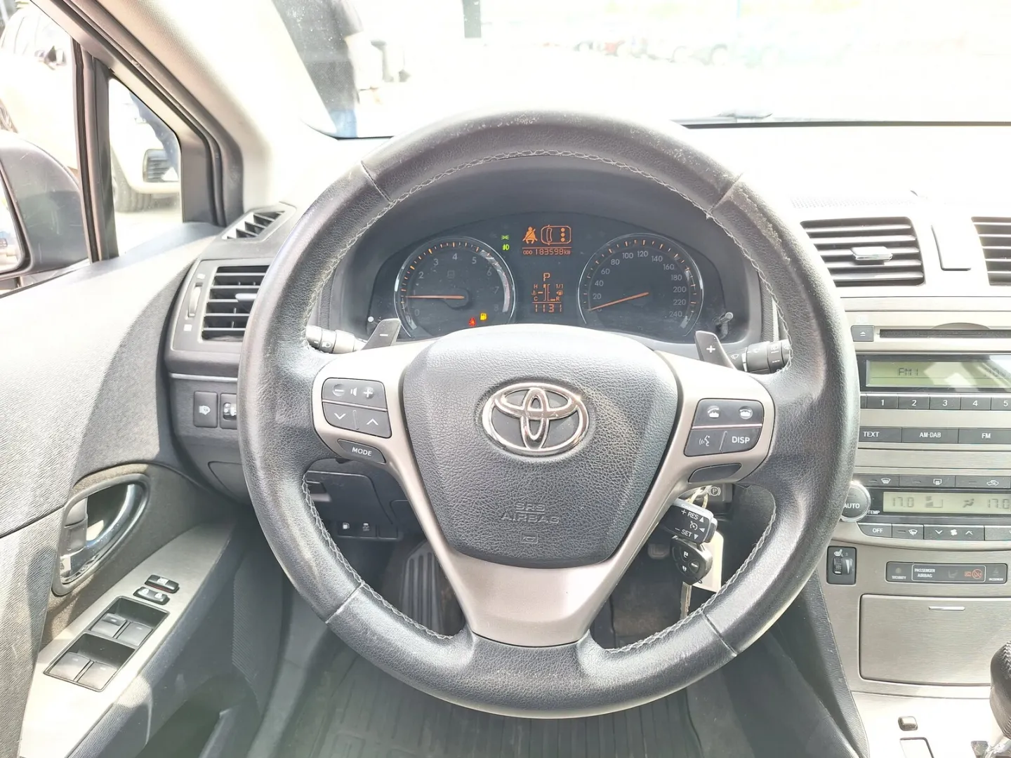 TOYOTA Avensis LZR-767 carousel image