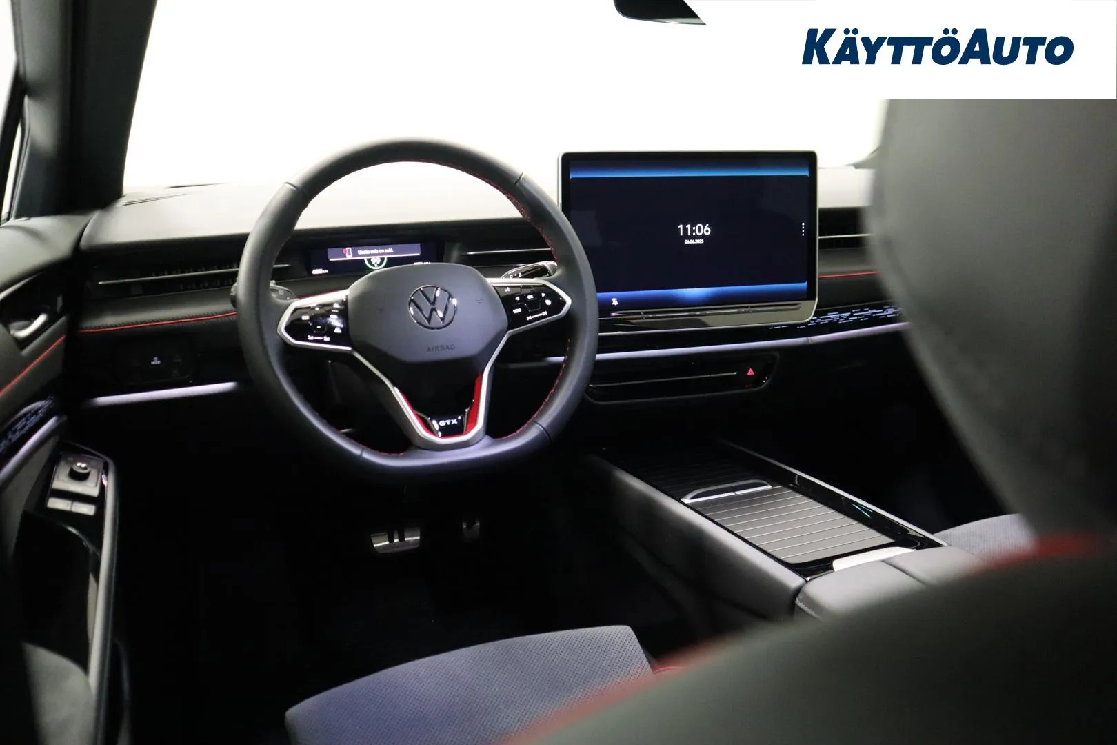 VOLKSWAGEN ID.7 CRZ-613 carousel image