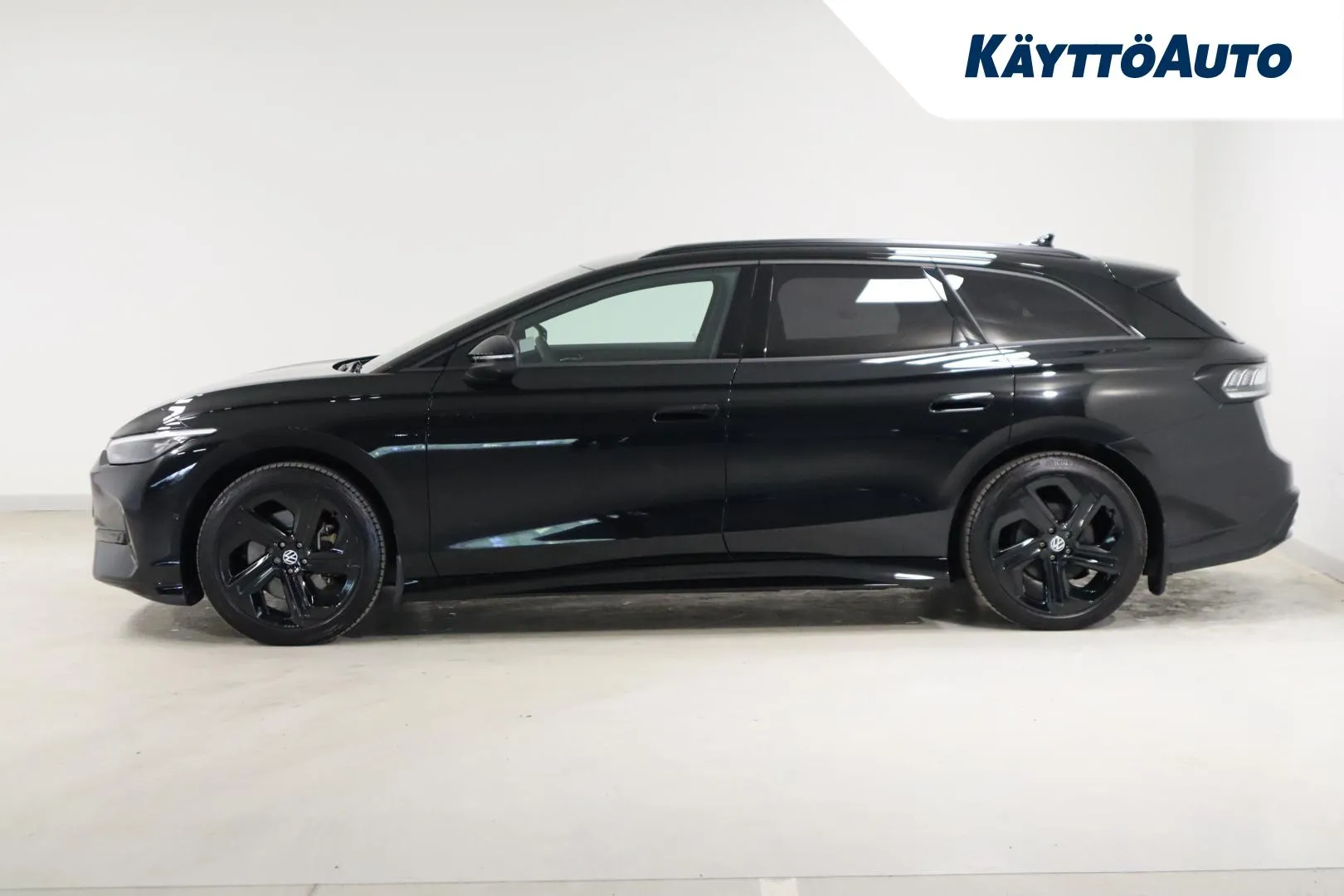 VOLKSWAGEN ID.7 CRZ-613 carousel image