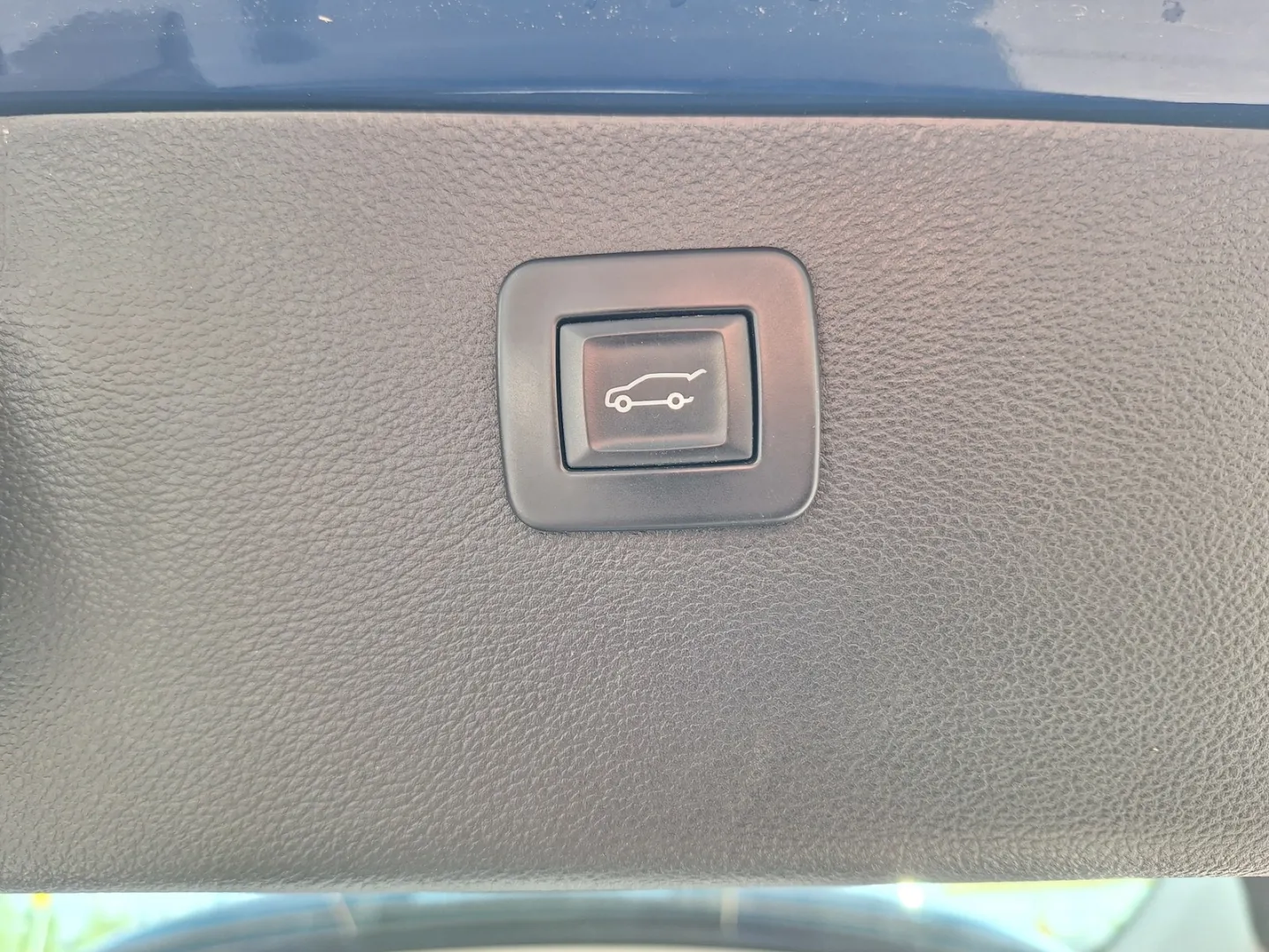 OPEL Astra YJF-602 carousel image