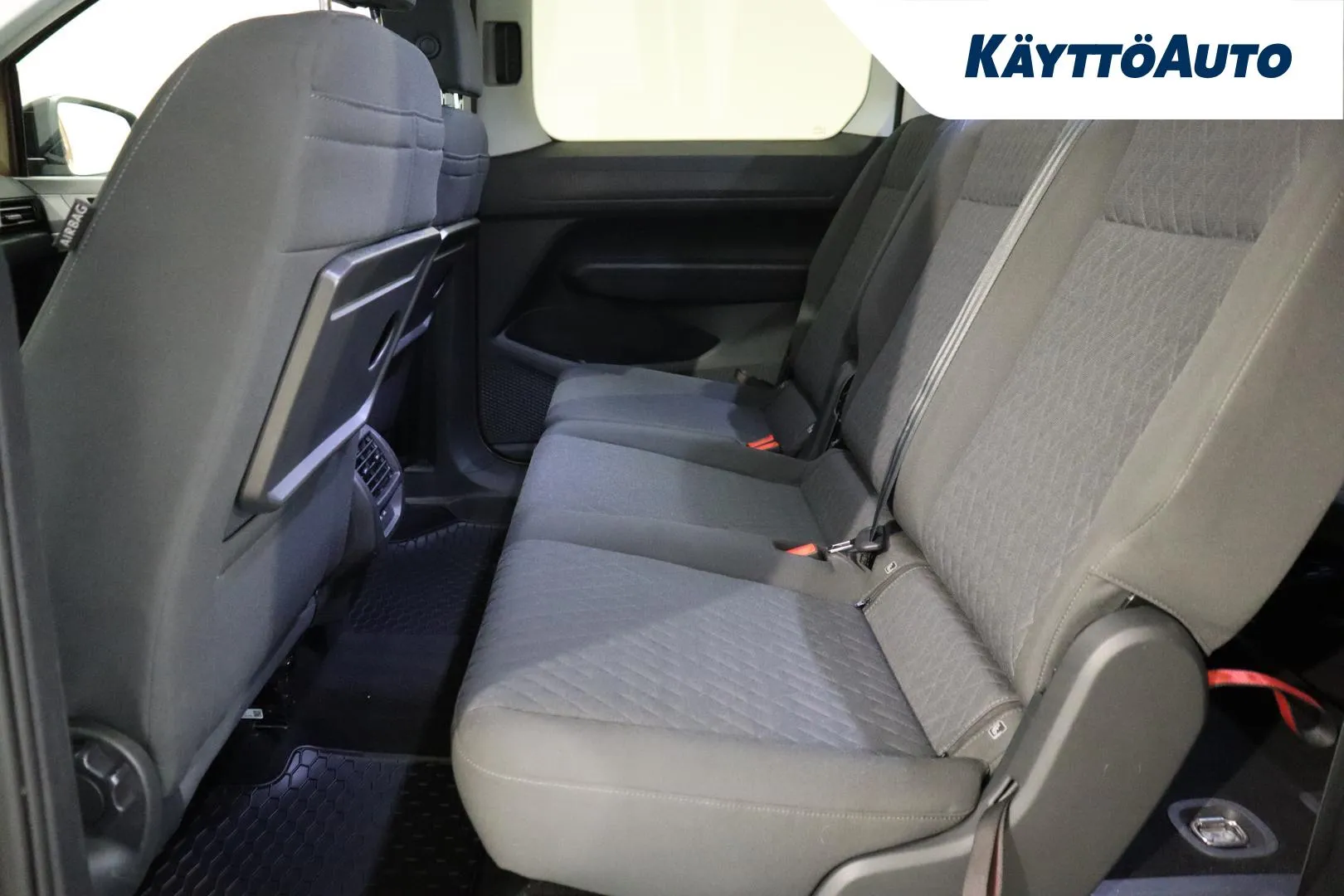 VOLKSWAGEN Caddy Maxi ETL-426 carousel image