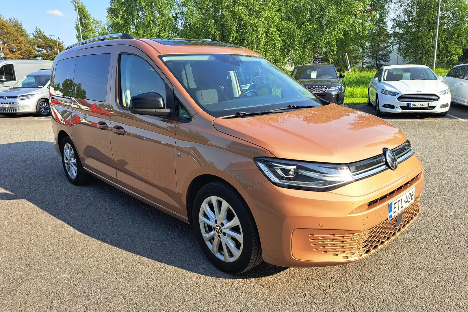 Volkswagen Caddy Maxi ETL-426 carousel image