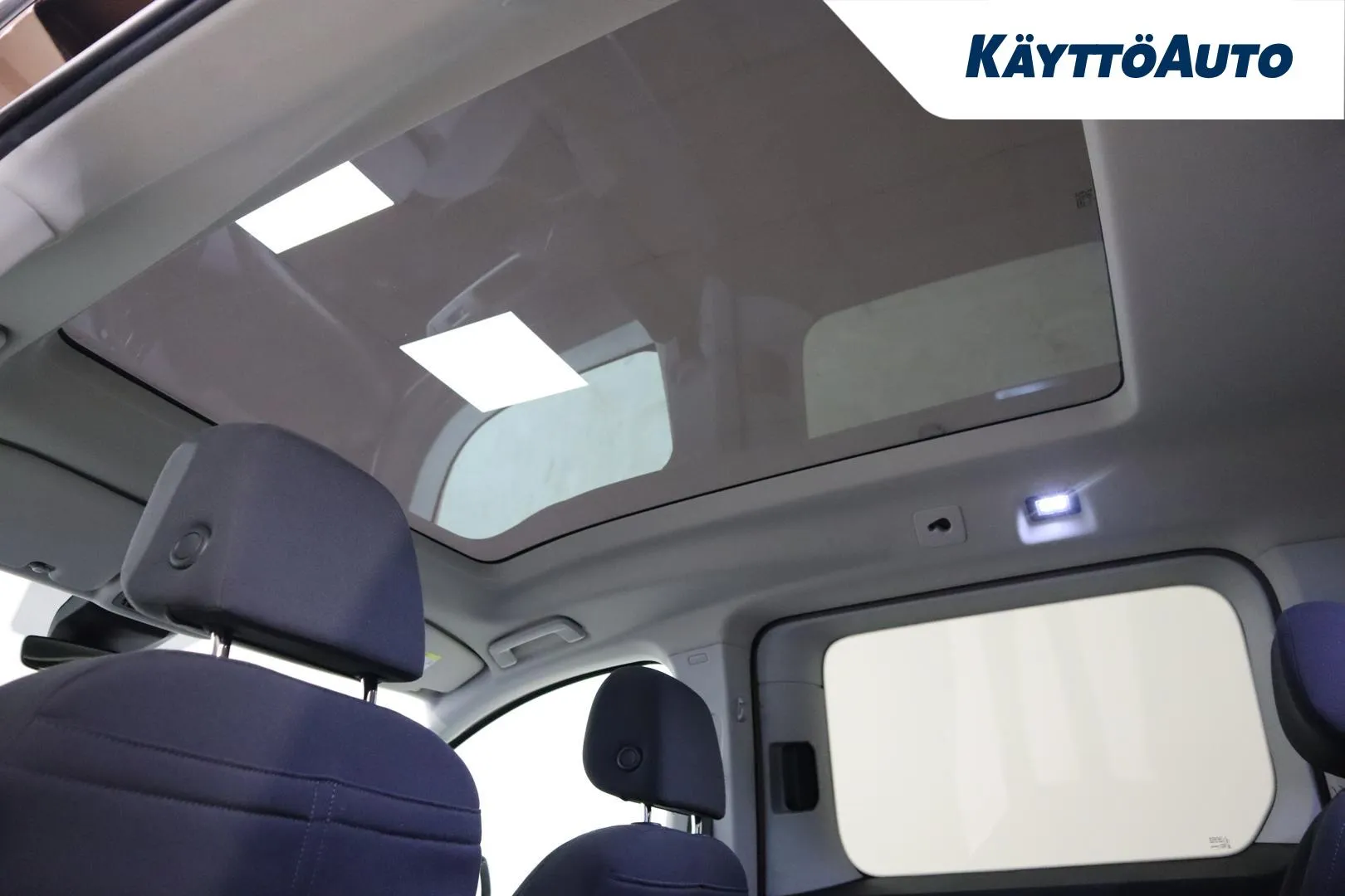 VOLKSWAGEN Caddy Maxi ETL-426 carousel image