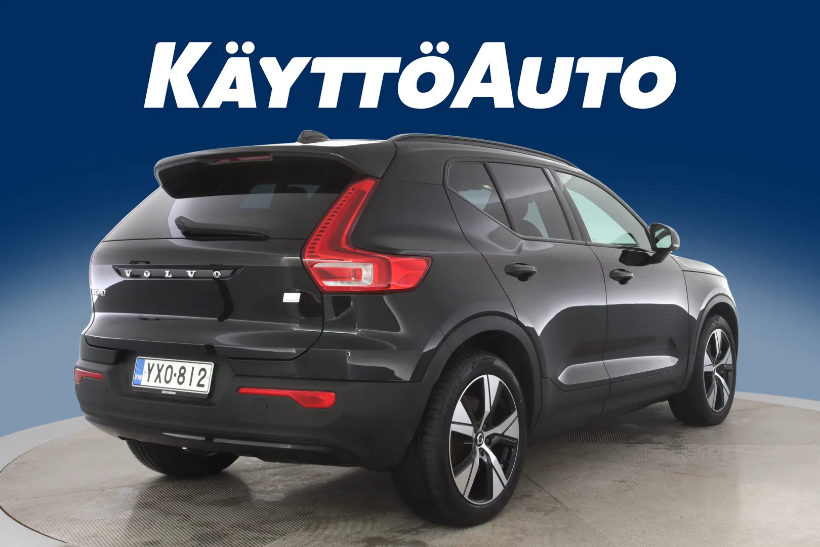 VOLVO XC40 YXO-812 carousel image