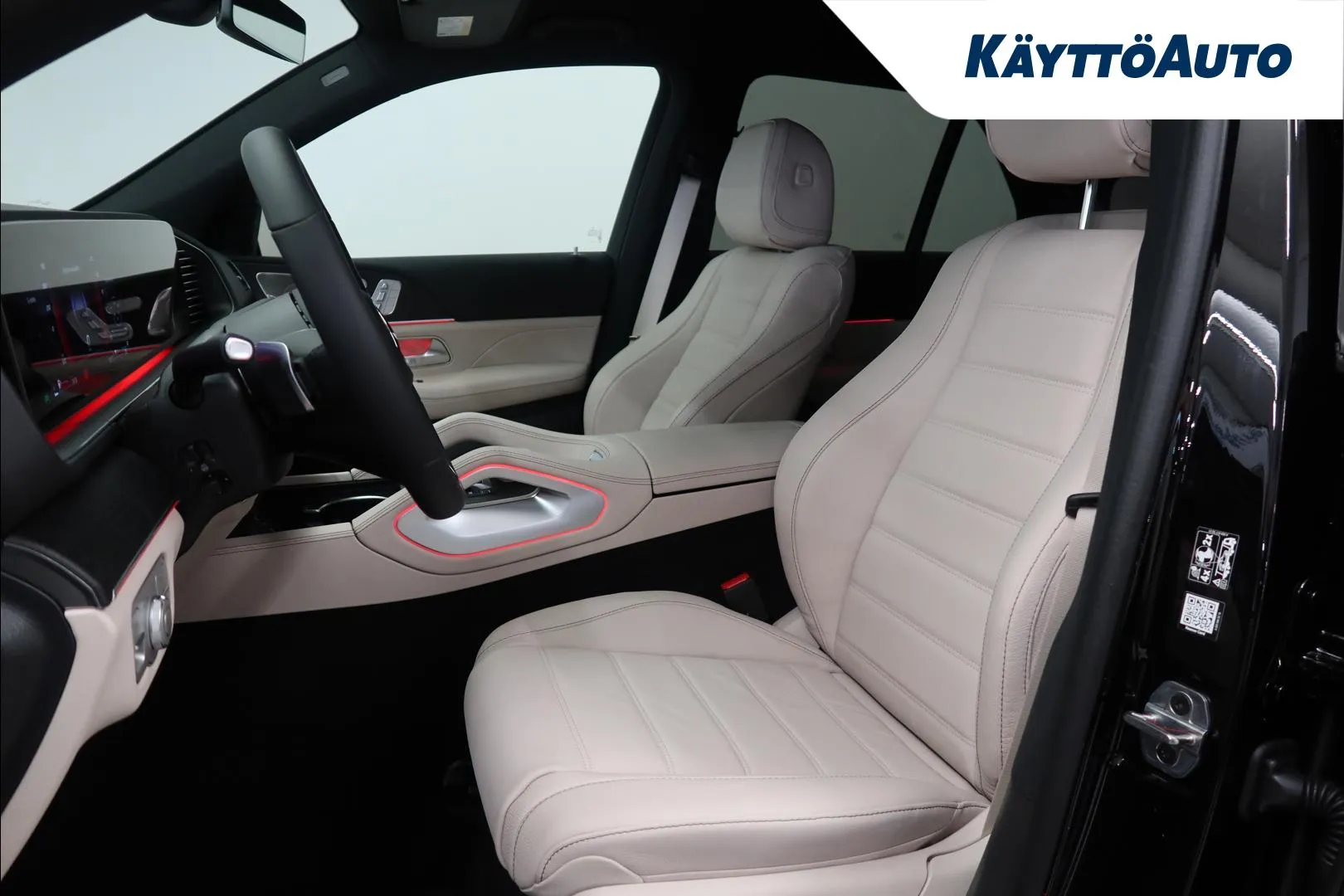 Mercedes-Benz GLE CSG-462 carousel image