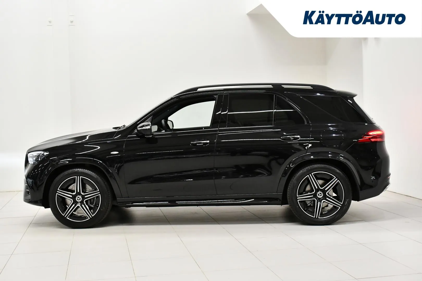 MERCEDES-BENZ GLE CSG-462 carousel image
