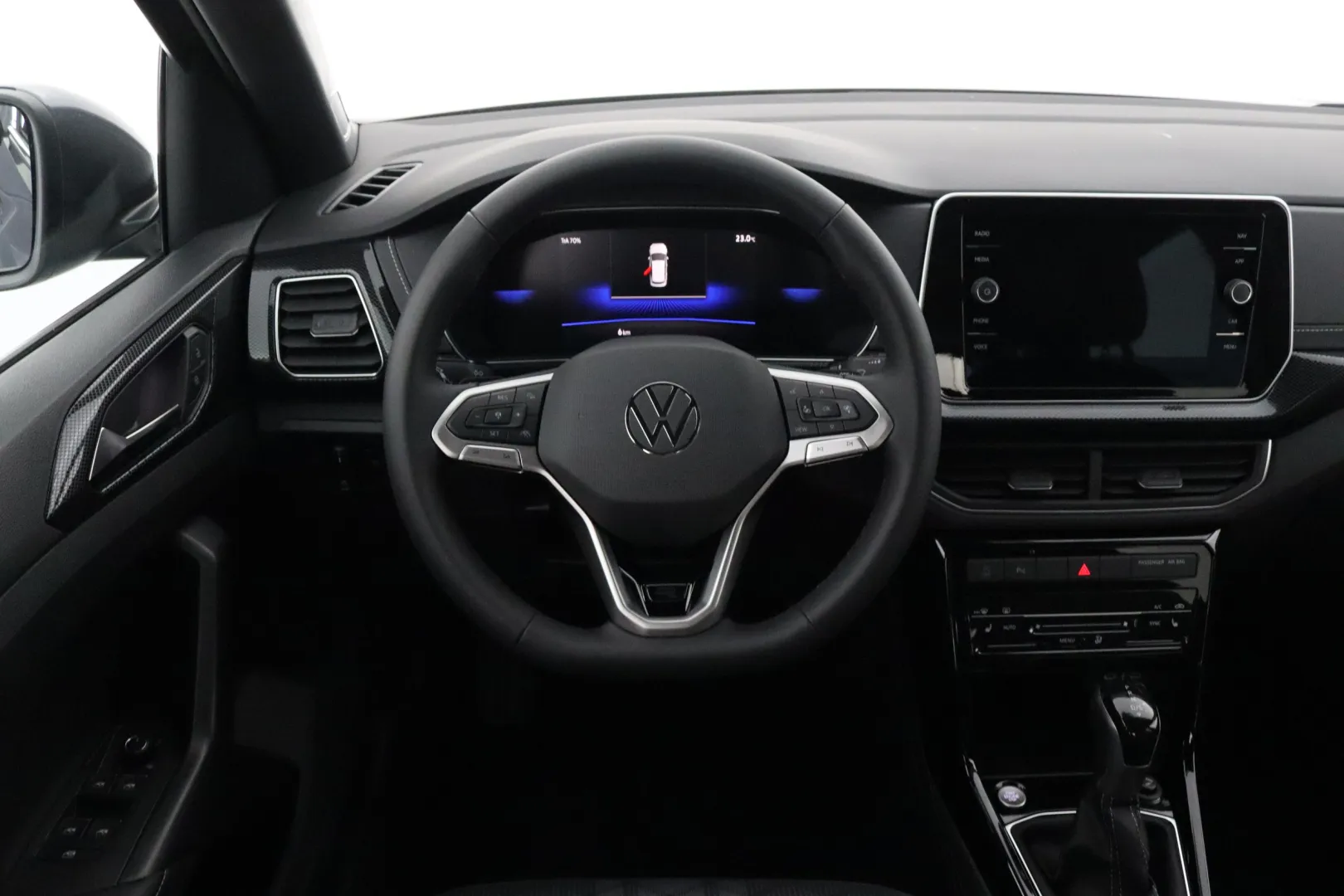 Volkswagen T-Cross JOG-262 carousel image