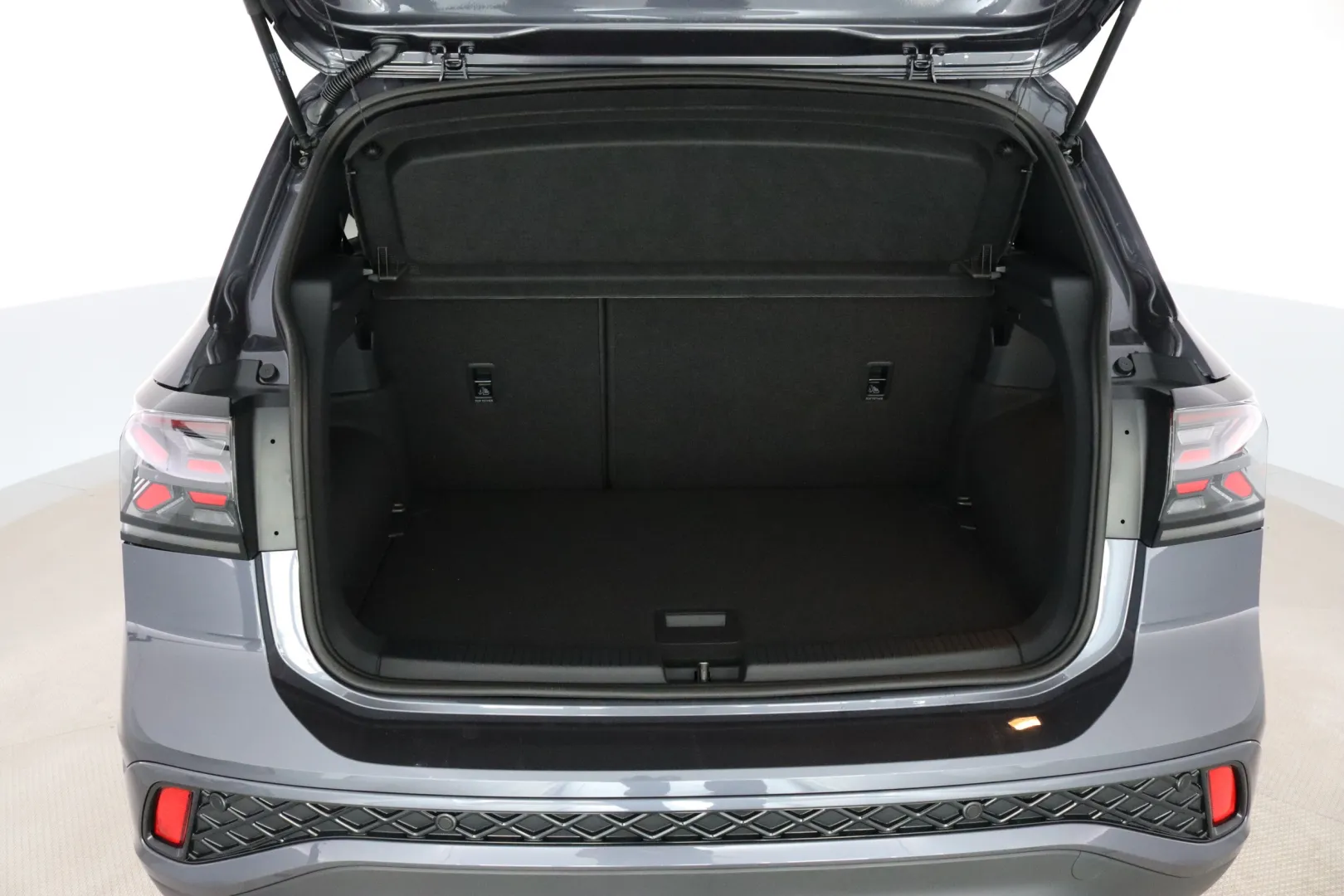 Volkswagen T-Cross JOG-262 carousel image