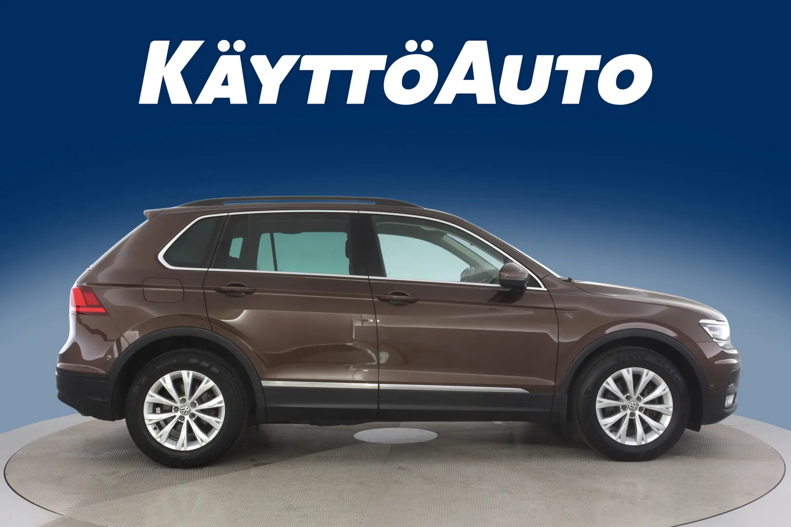 VOLKSWAGEN Tiguan GMH-398 carousel image