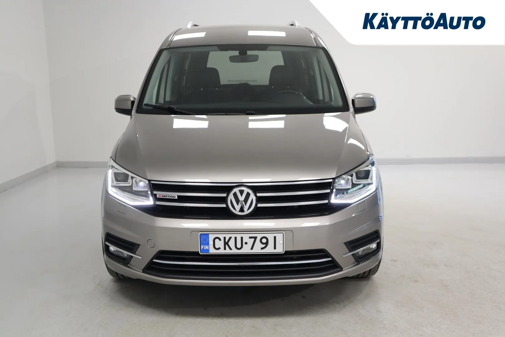 VOLKSWAGEN Caddy Maxi CKU-791 carousel image