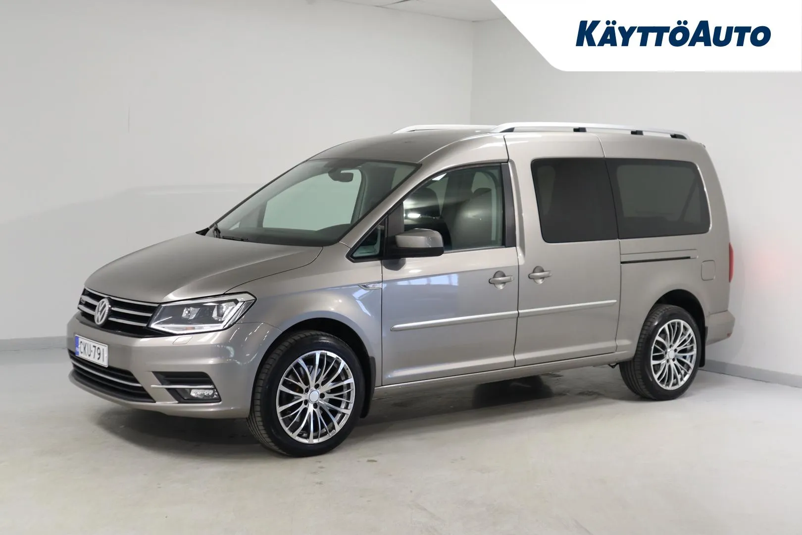 VOLKSWAGEN Caddy Maxi CKU-791 carousel image