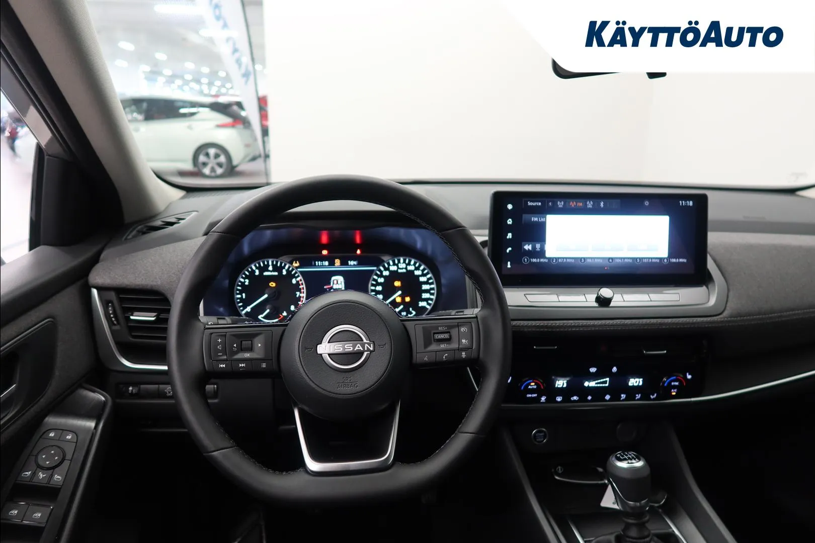 Nissan Qashqai CSF-486 carousel image