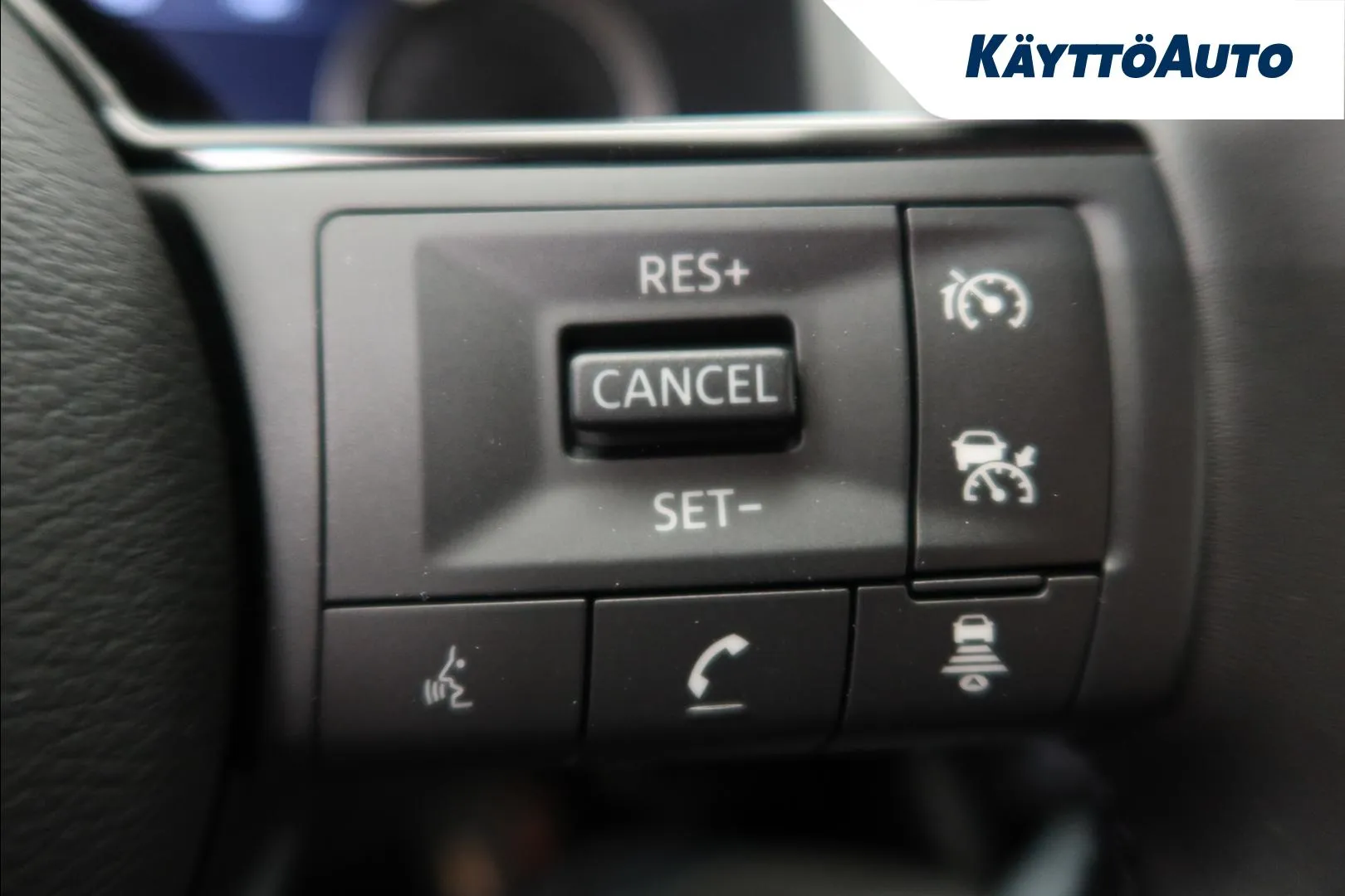 Nissan Qashqai CSF-486 carousel image