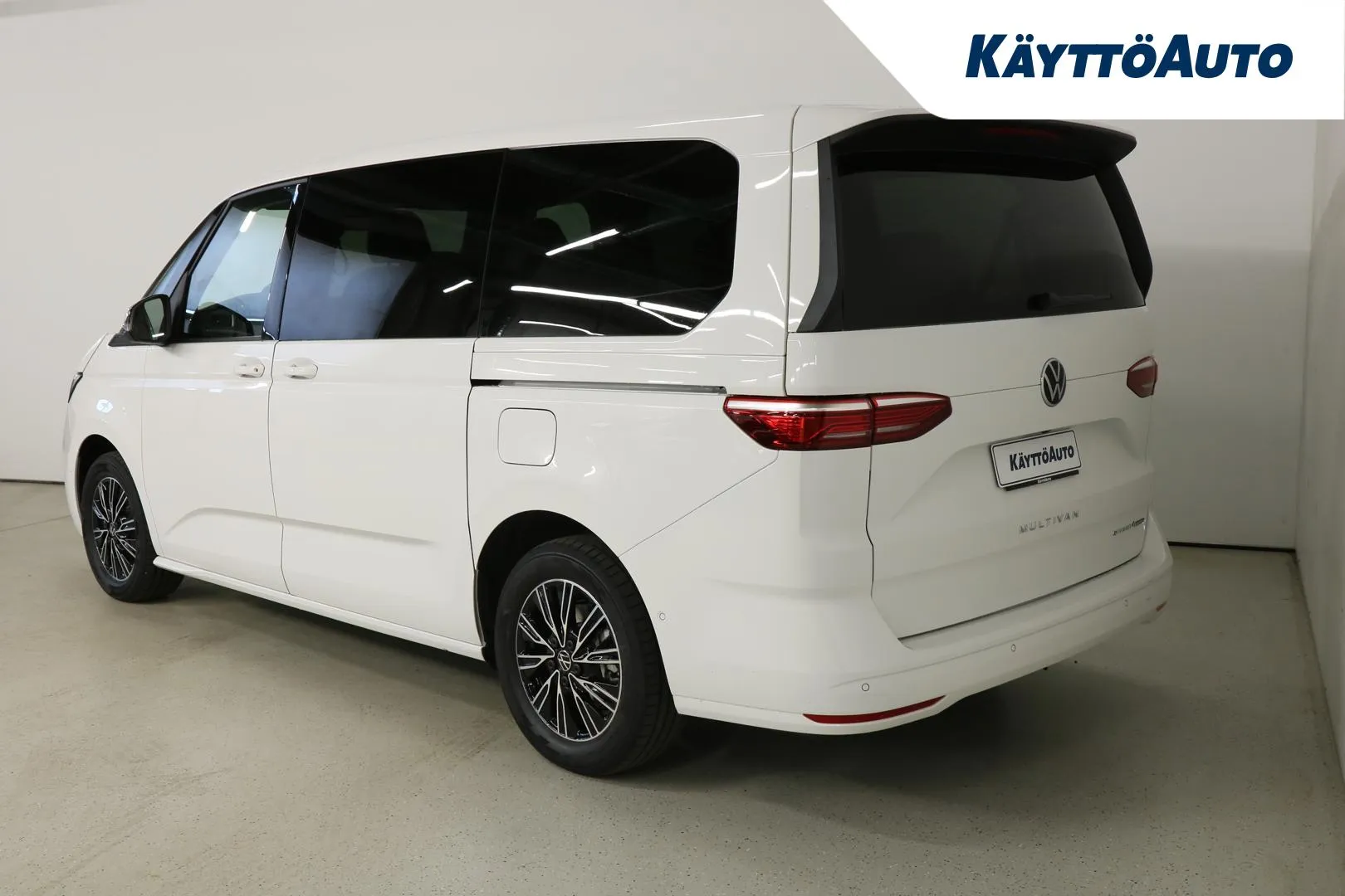 Volkswagen Multivan GRI-254 carousel image