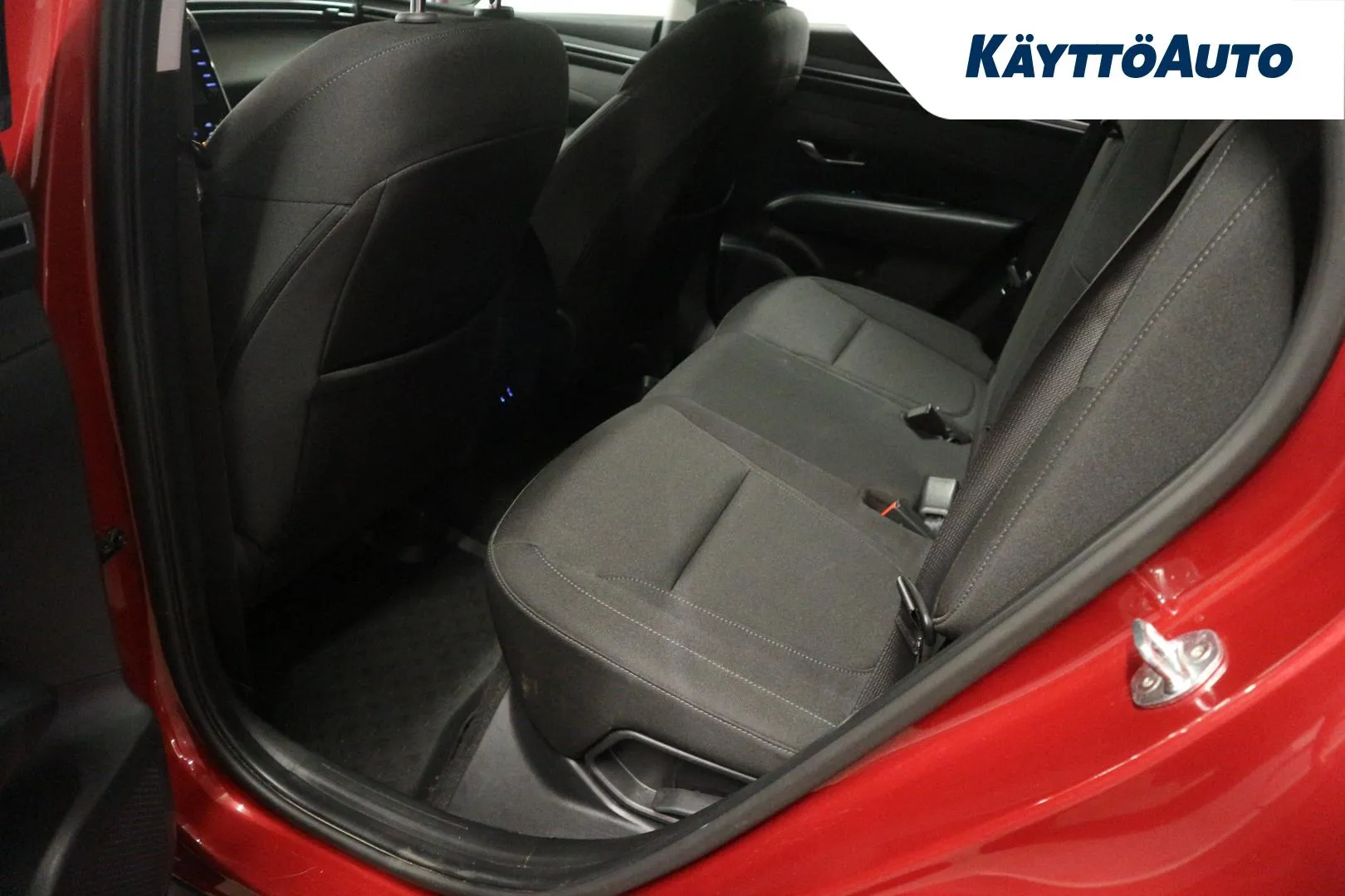 HYUNDAI Tucson XPZ-213 carousel image