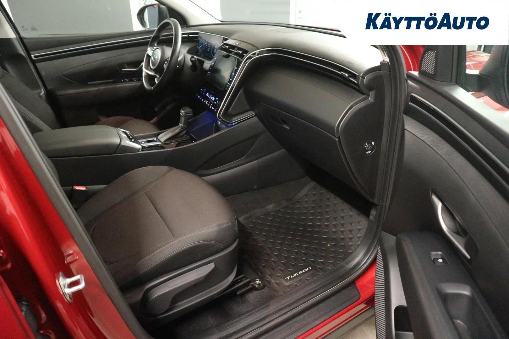 HYUNDAI Tucson XPZ-213 carousel image