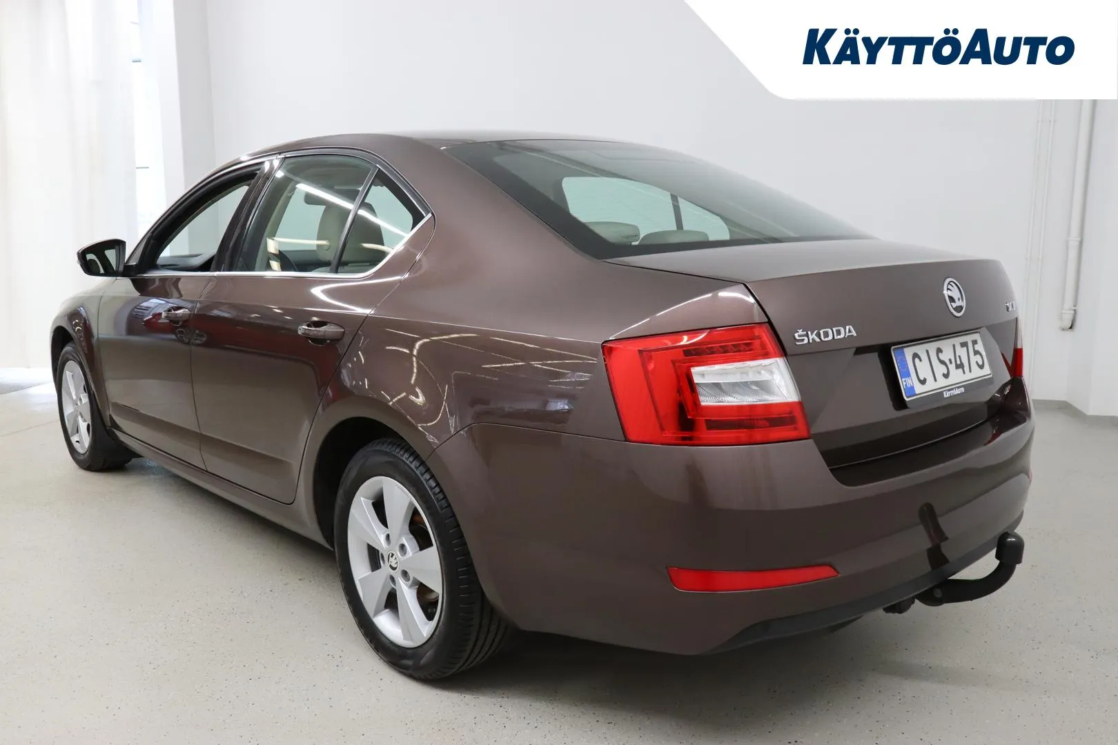 SKODA Octavia CIS-475 carousel image