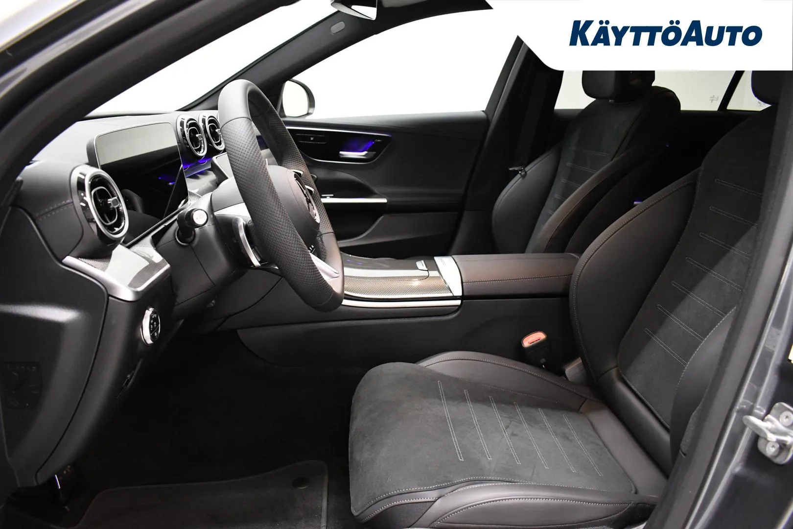Mercedes-Benz C KXB-435 carousel image