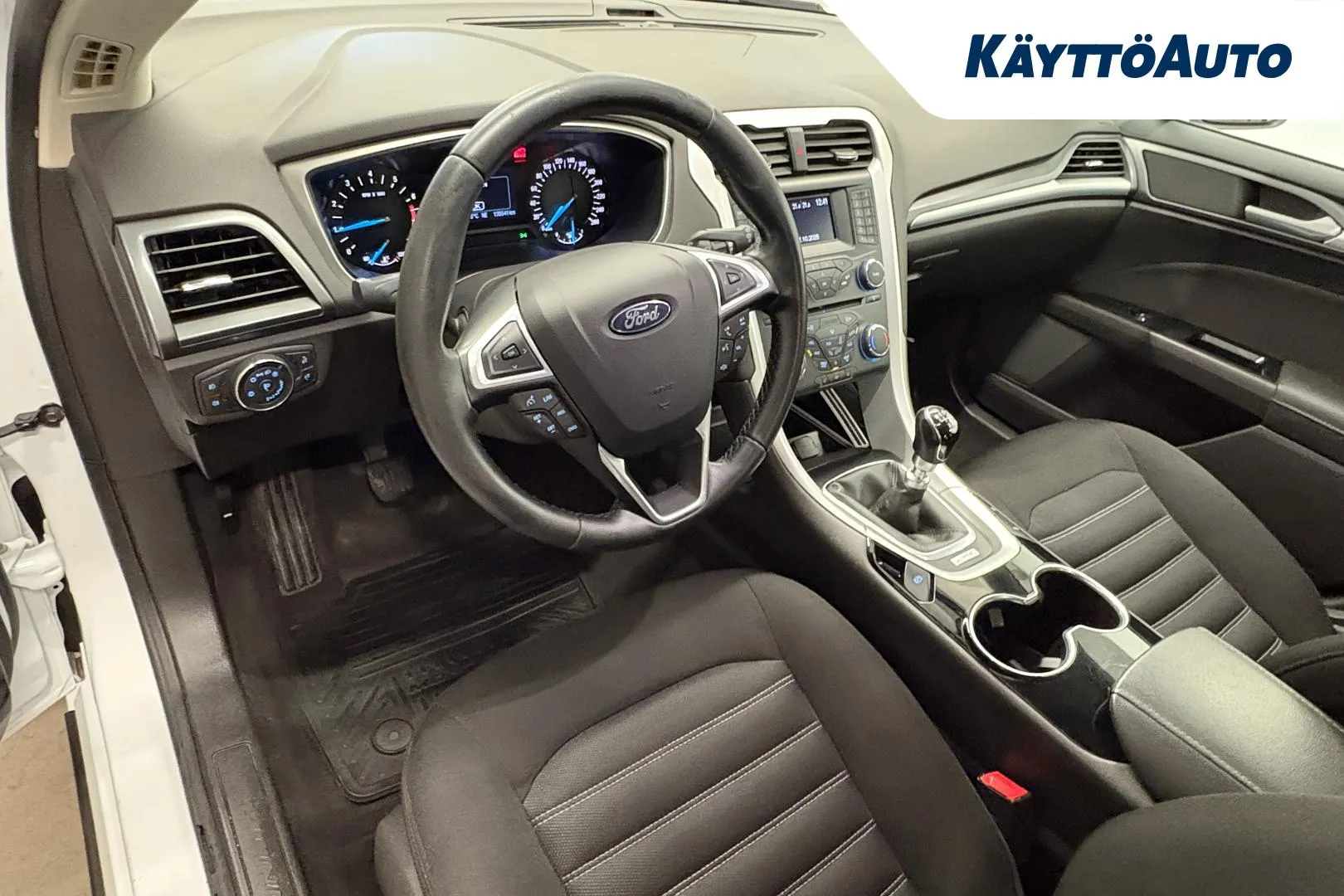 FORD Mondeo FMF-764 carousel image