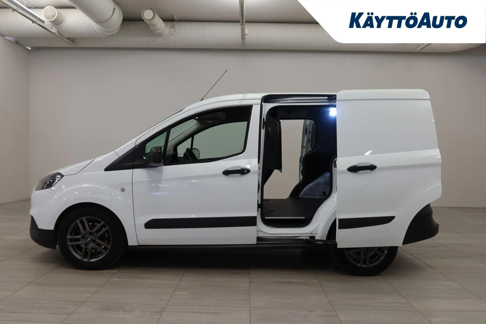 Ford Transit Courier JNE-115 carousel image